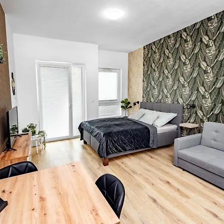 דירה Wolkerovka 2