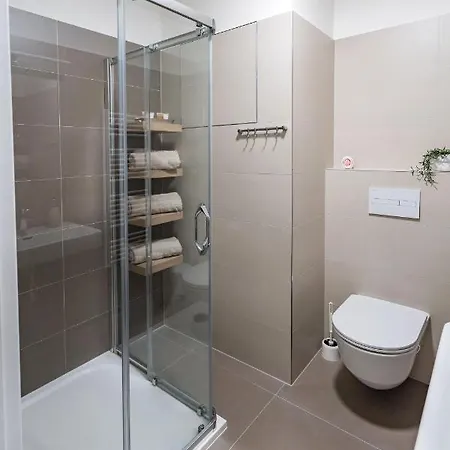 Wolkerovka 2 אולומוץ